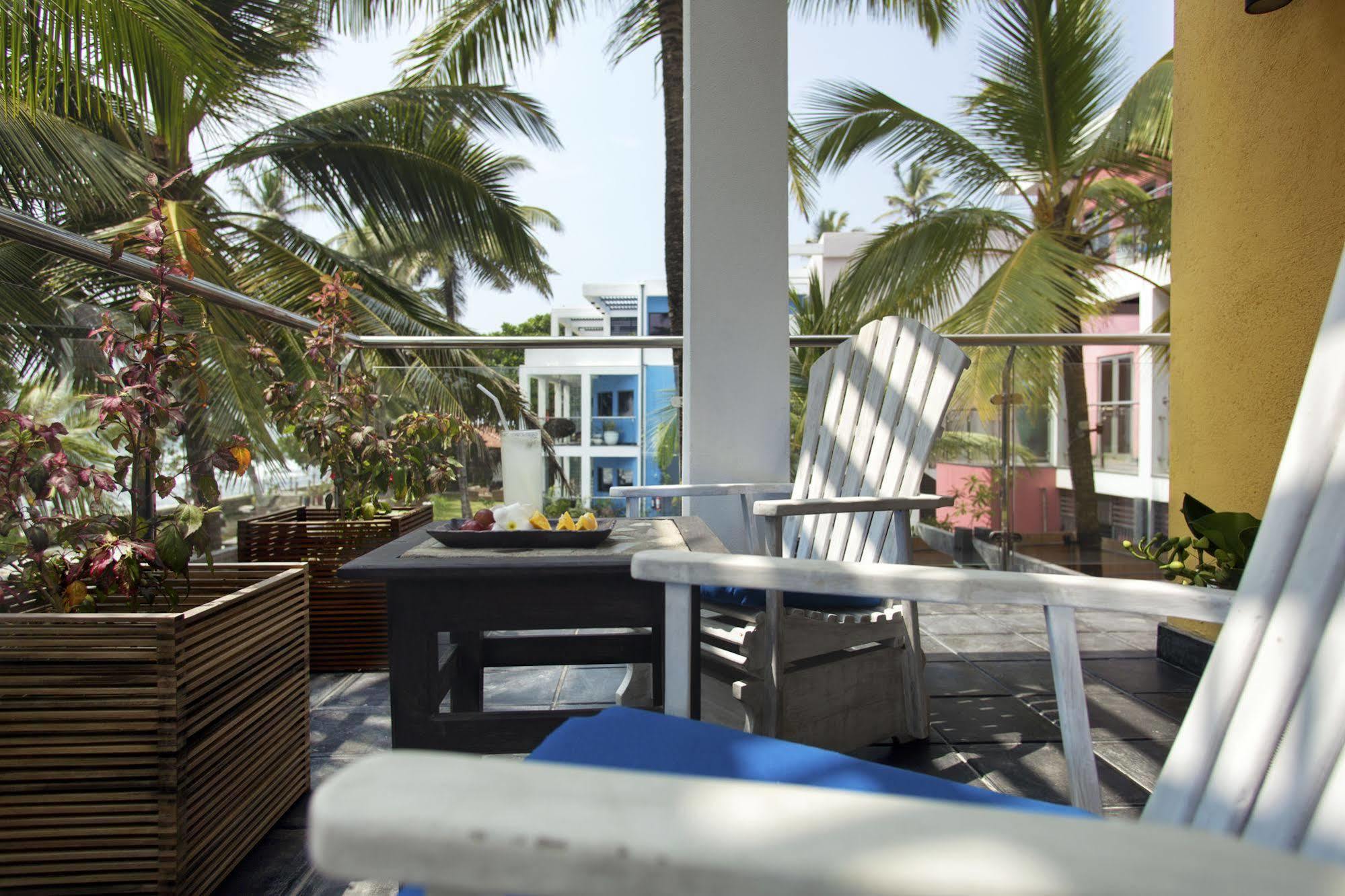 Owl And The Pussycat Hotel & Restaurant อูนาวาตูนา ภายนอก รูปภาพ